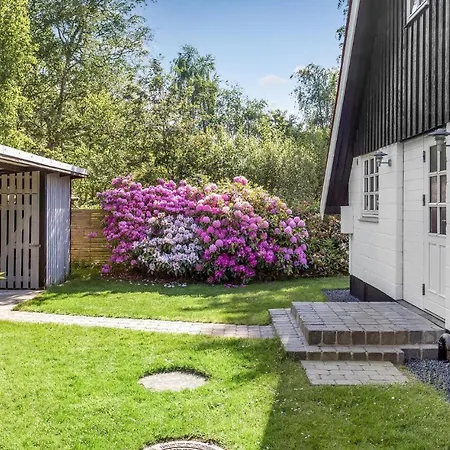 Дом отдыха In Nykbing Sj With 3 Bedrooms And Wifi Нюкёбинг-Сьелланн